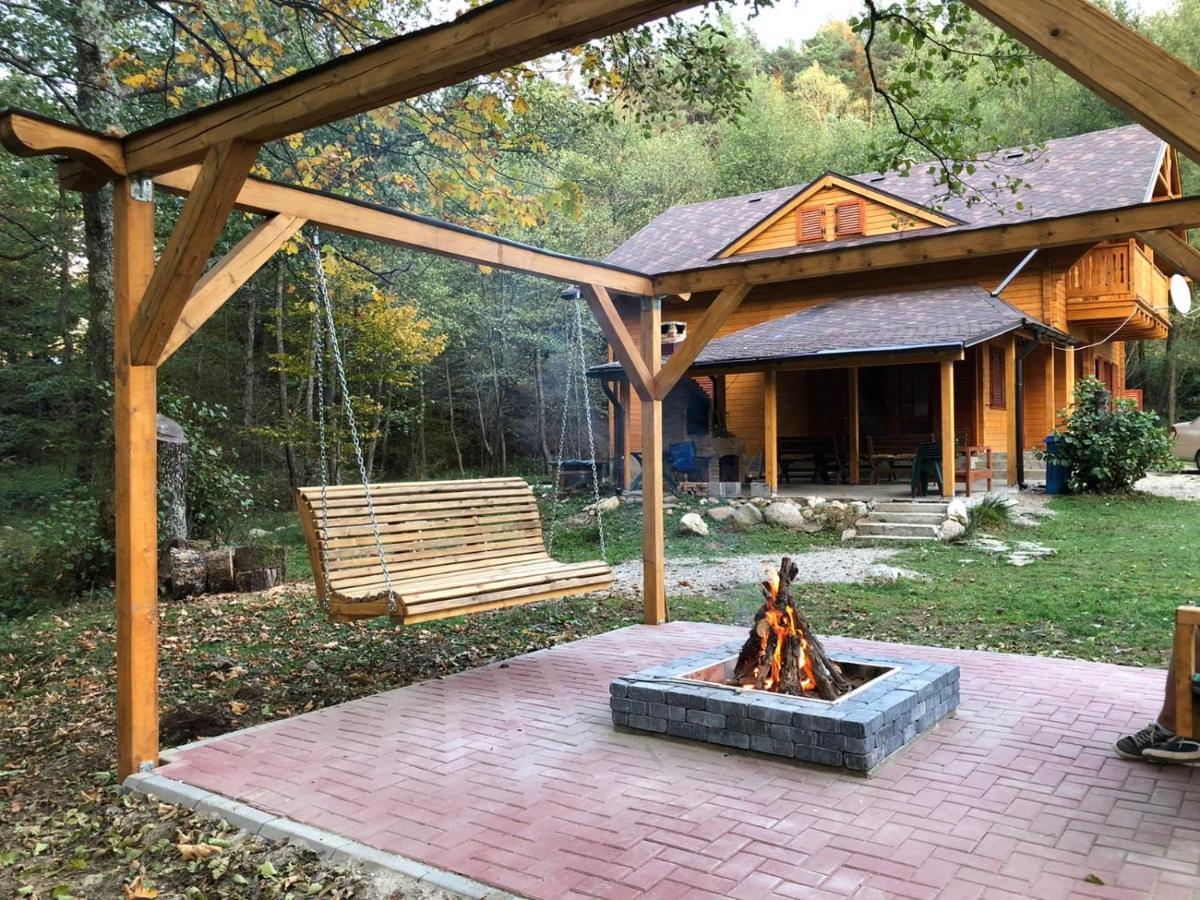 Chalet By The River Văliug Εξωτερικό φωτογραφία